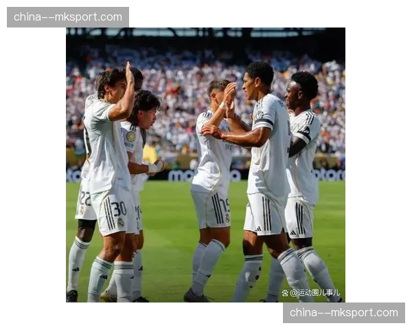 即时：皇马获得角球，本赛季他们已通过角球配合打入8球。